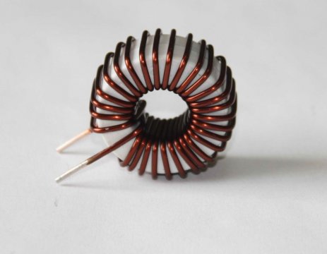 在電感行業(yè)中，恒溫激光錫焊系統(tǒng)的作用